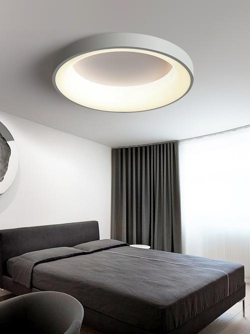 卧室灯吸顶灯2022年新款主卧灯北欧灯具现代简约感网红房间灯